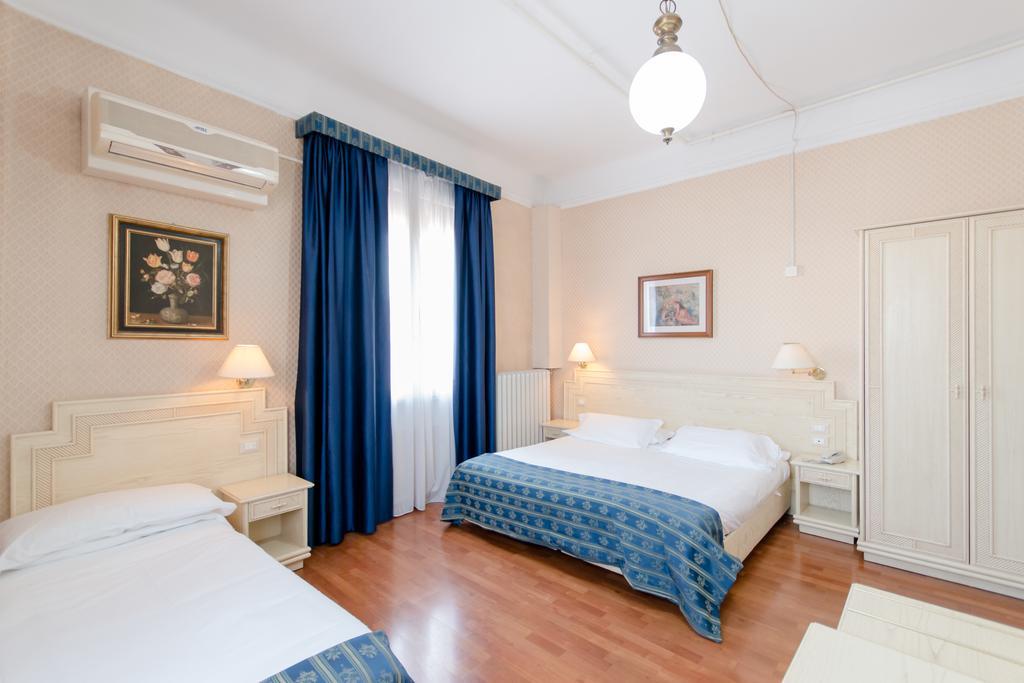 Hotel Centrale Μπολόνια Εξωτερικό φωτογραφία